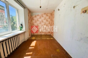 2-к квартира, 42,7 м², 2/3 эт.