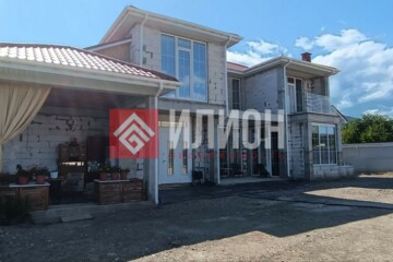 Дом, 206 м², 2 эт.