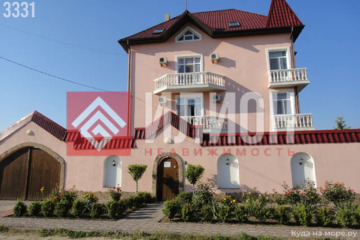 Дом, 359,5 м², 3 эт.