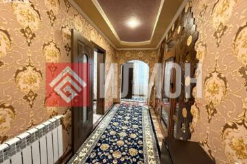 Дом, 220 м², 2 эт.