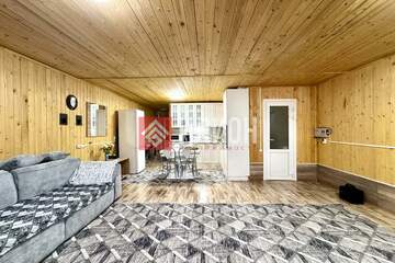 1-к квартира, 60 м², 1/4 эт.