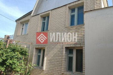 Дом, 213 м², 3 эт.