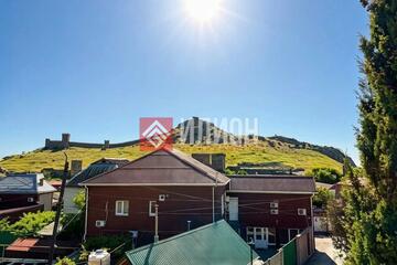 2-к квартира, 44 м², 3/3 эт.
